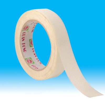 China Strong Fiberglass BOPP Packing Tape Reinforced With Crossweave Glass Fibre Filaments supplier