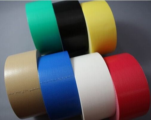 China Natural Rubber Adhesive red Cloth Duct Tape For Heavy Duty Packaging supplier